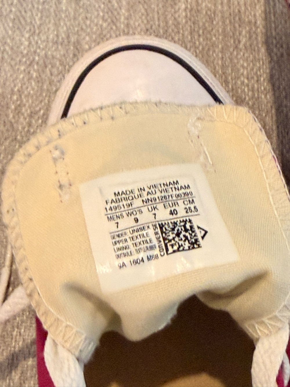 Converse Pink Maroon Low-Top Canvas Sneakers with White Laces - Picture 6 of 6